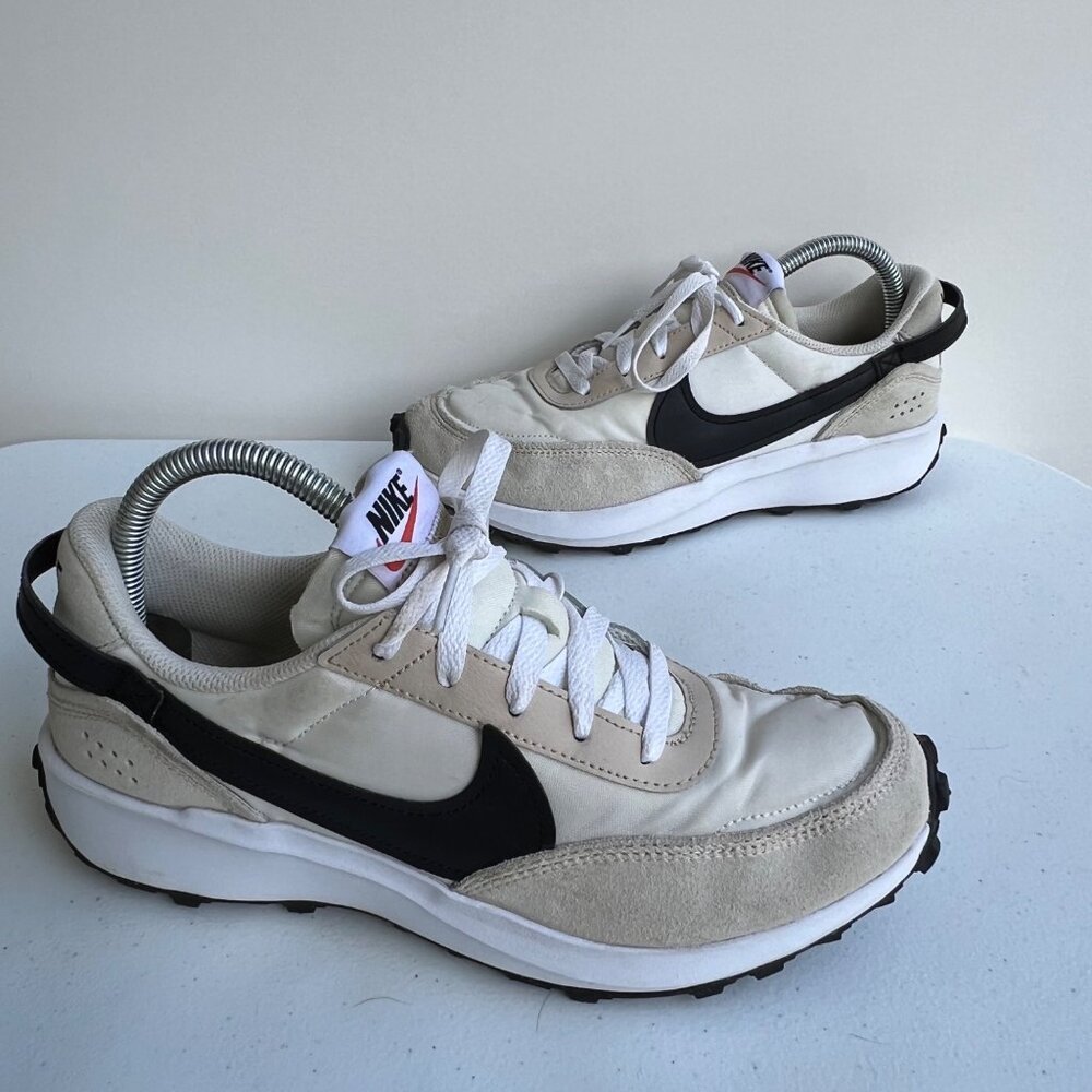 Nike Waffle Debut Running Shoes Womens 9 Sanddrift Black Suede Swoosh Athletic